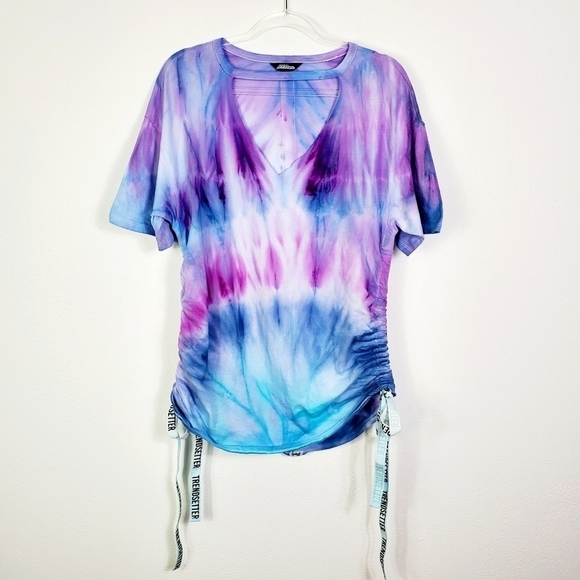 PROJECT RUNWAY TIE DYE SHORT SLEEVE TEE - Picture 1 of 7